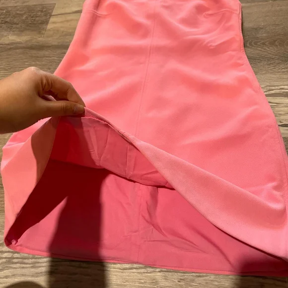 dresses - Picture 5 of 6